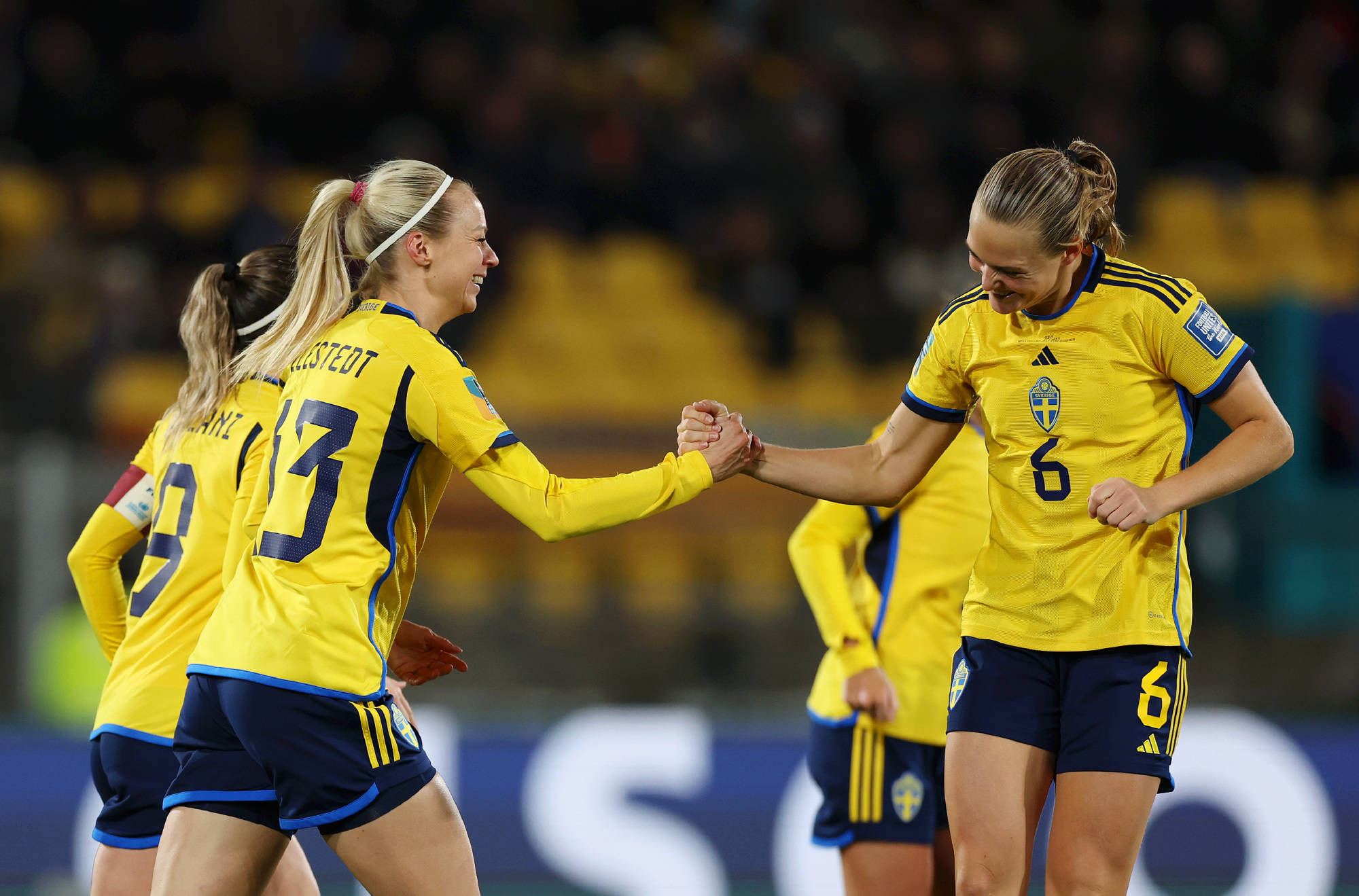 波兰女足锋线犀利,实现胜利 波兰女足锋线犀利,实现胜利