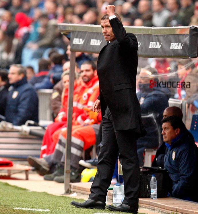 V体育-比利亚雷亚尔客场逆转胜利，豪取三分