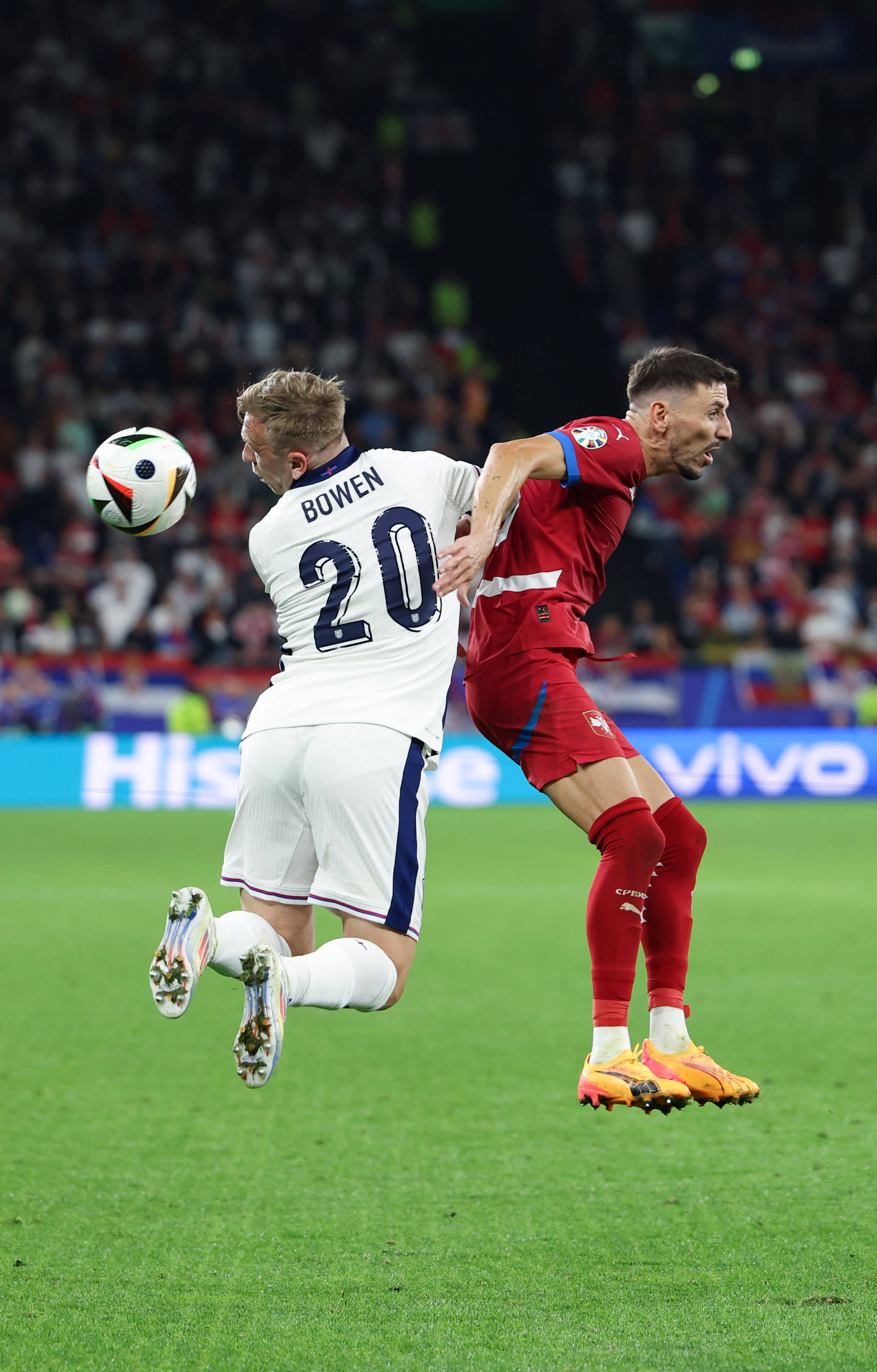 V体育-英格兰大胜匈牙利,取得连胜!