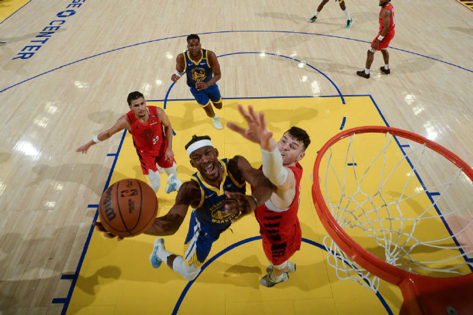 V体育-开拓者主场击败勇士,实现两连胜