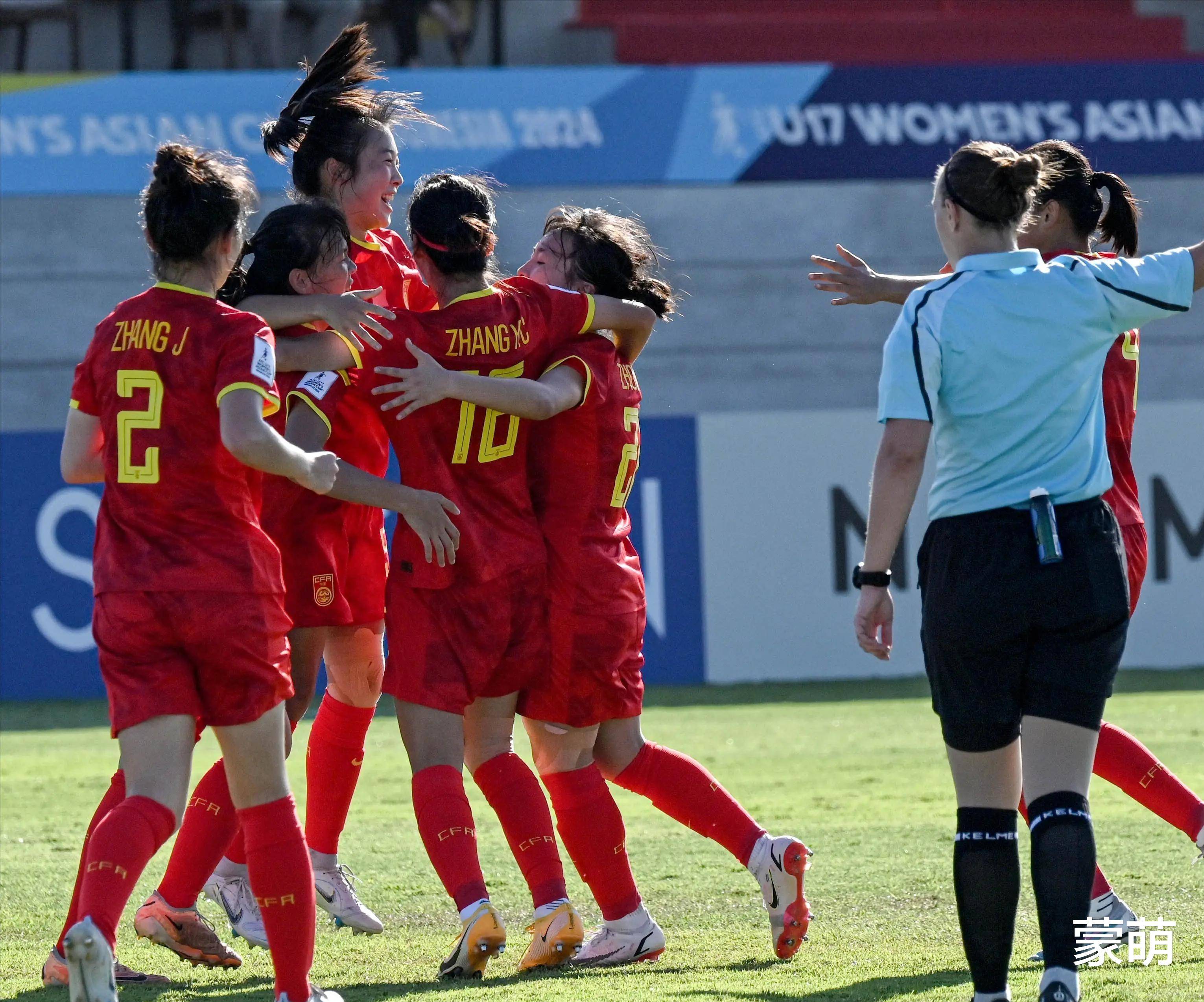 V体育-巴西女足力克秘鲁女足，取得胜利