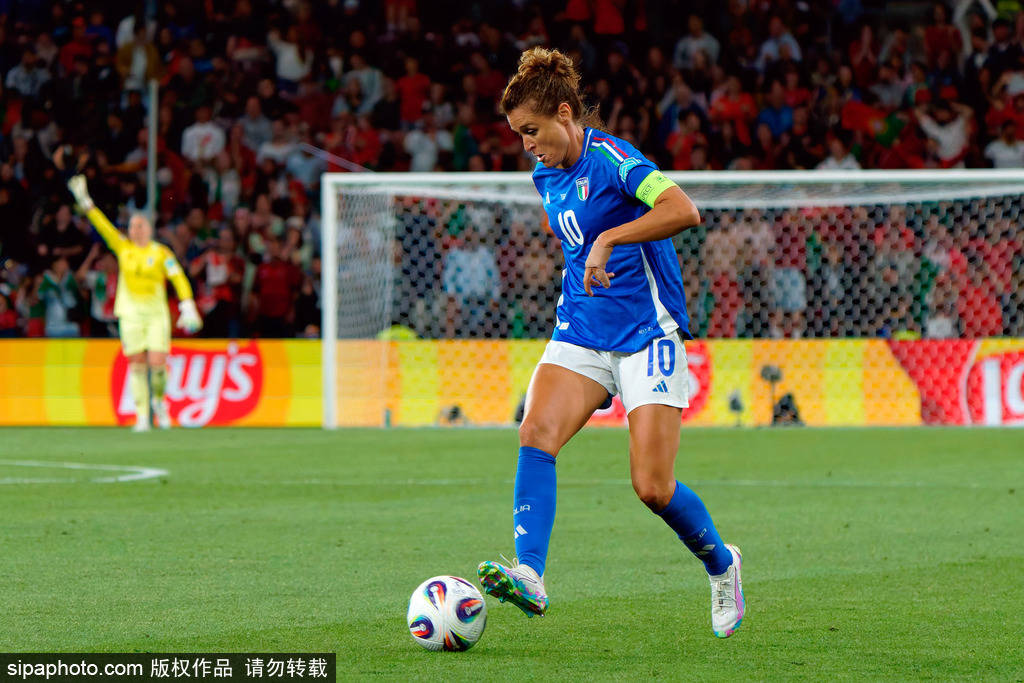 巴西女足力克秘鲁女足,取得胜利 巴西女足力克秘鲁女足,取得胜利